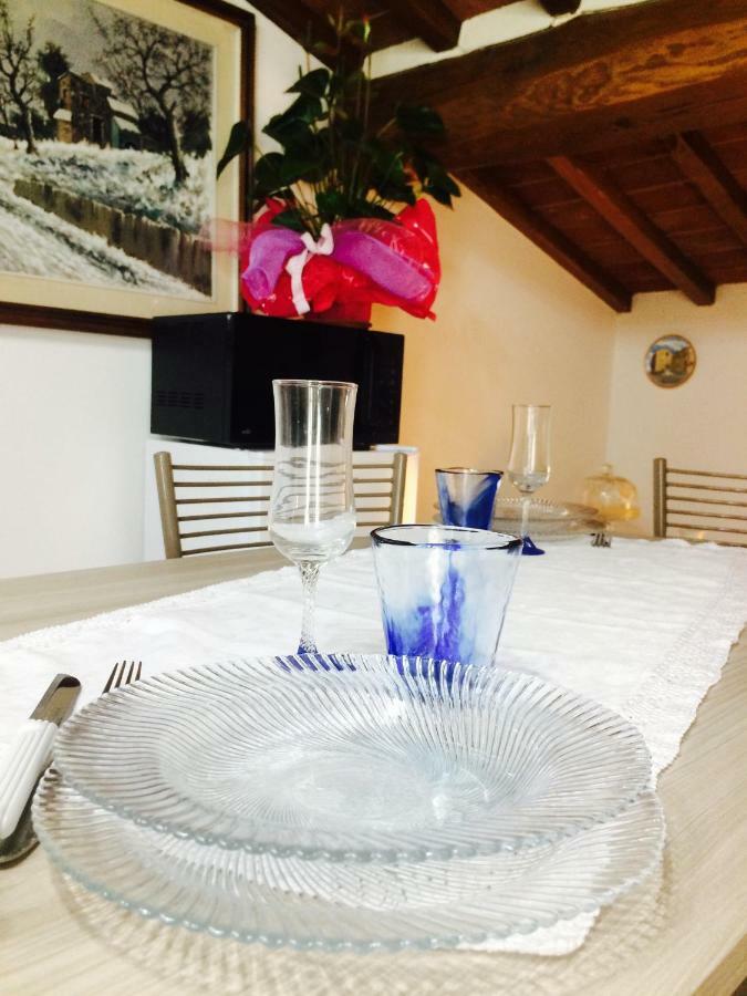 Ferienwohnung Mansarda Degli Ulivi Rigomagno Exterior foto